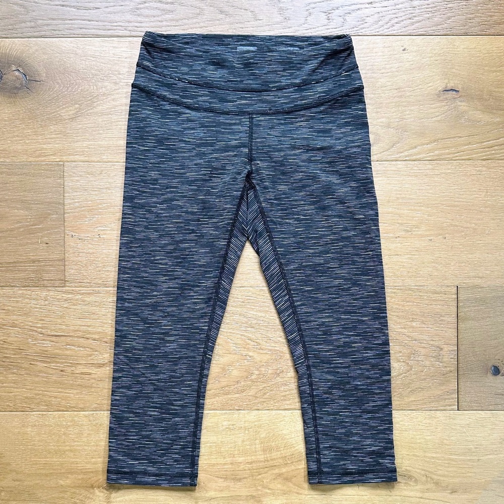 Lucy Leggings Capri Powermax Black White Textured Spacedye Gym Yoga Womens Small